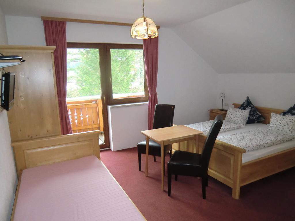 Bed and Breakfast Haus Rye Obertraun Zimmer foto