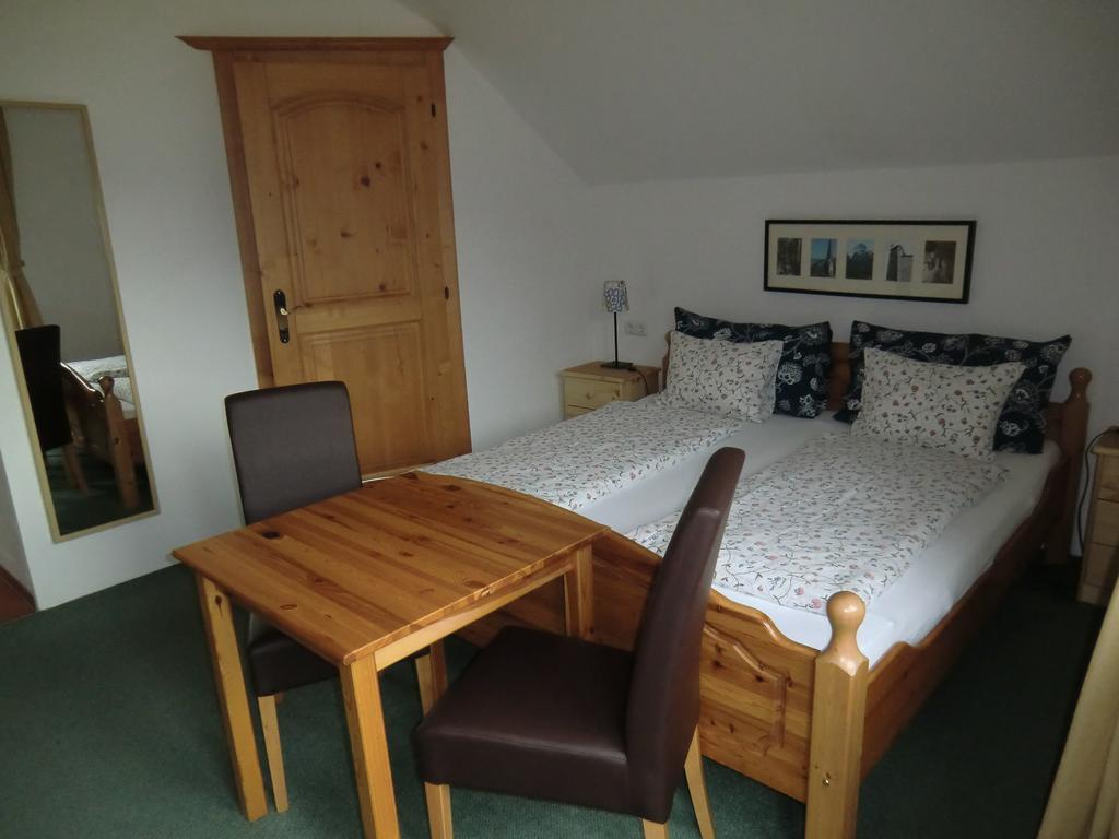 Bed and Breakfast Haus Rye Obertraun Zimmer foto