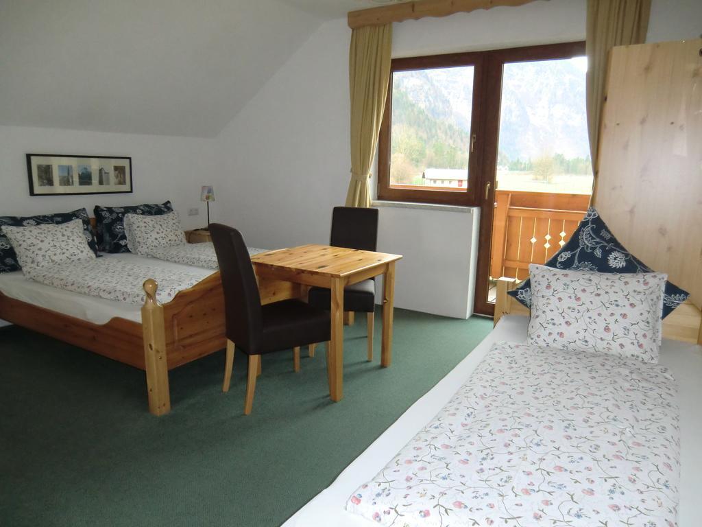 Bed and Breakfast Haus Rye Obertraun Zimmer foto